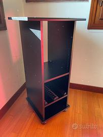 Mobile per stereo con carrello porta CD