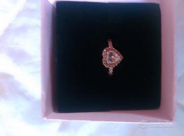 Anello pandora