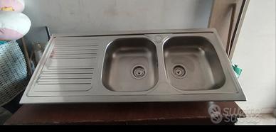 lavello in acciaio inox