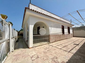 VILLA SINGOLA A CARINI