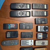 Vecchi Telecomandi TV e VCR