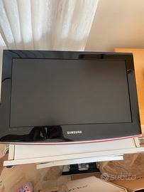 Tv samsung 22 pollici