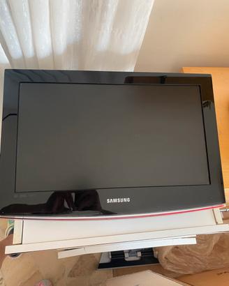 Tv samsung 22 pollici