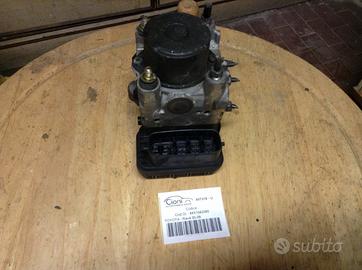 Pompa abs - TOYOTA Rav4 00-06