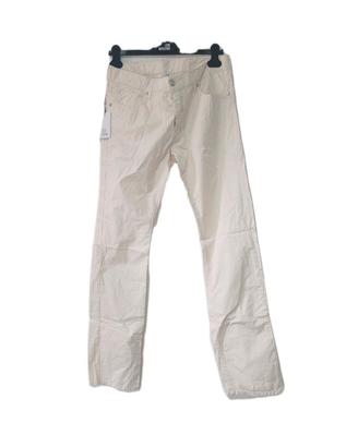 Pantaloni uomo modello jeans 
Gianfranco Ferrè tag