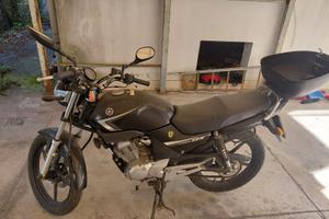 YAMAHA YBR 125