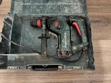 Martello perforatore combinato Metabo con valigia