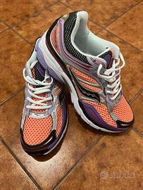 SAUCONY PROGRID OMNI 9