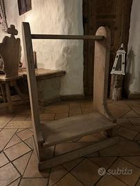 Inginocchiatoio vecchio