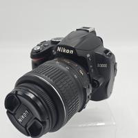 NIKON D3000 + 18-55 MM VR