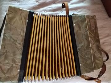 Fisarmonica antica Galotta