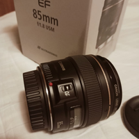 Canon EF 85mm f/1.8 (Come Nuovo)