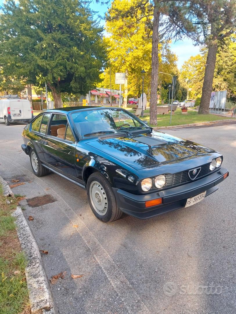 Alfa Romeo Gtv 1981 photo 5