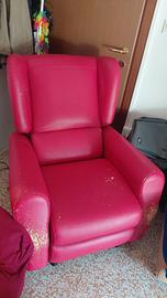 Poltrona con alzata assistita