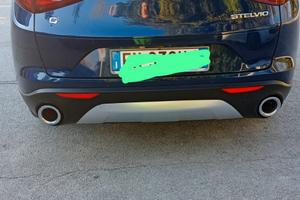 AR Stelvio 2.2 Q4 210 cv