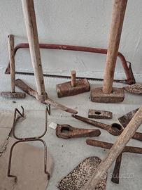 antichi attrezzi vintage lavorazione pietra