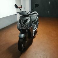 Scooter Aprilia sport city 125
