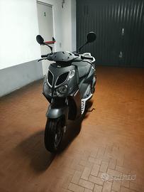 Scooter Aprilia sport city 125
