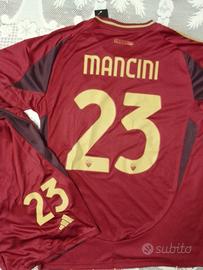 Completo calcio Mancini