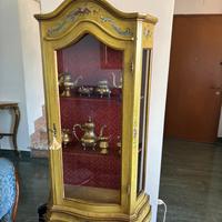 Vetrina stile Barocco