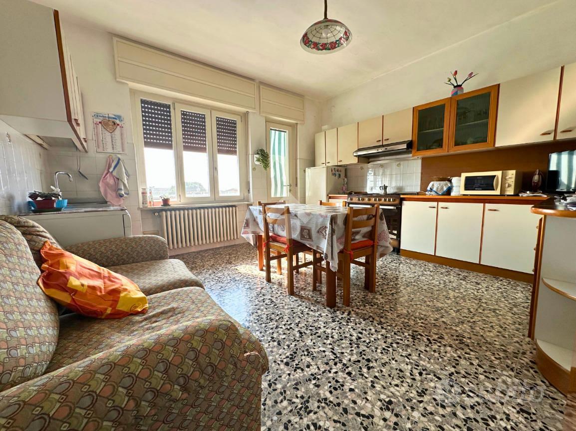4 LOCALI A TRONZANO VERCELLESE - Vista 5