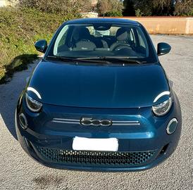 Auto Fiat 500 e