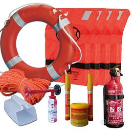 dotazioni di bordo per gommone entro 3 miglia