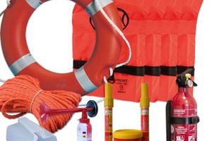 dotazioni di bordo per gommone entro 3 miglia