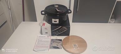 Staub Cocotte 24cm + Sottopentola Magnetico