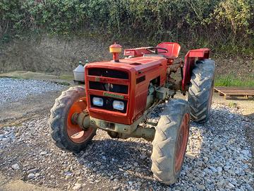 Trattore CARRARO 554