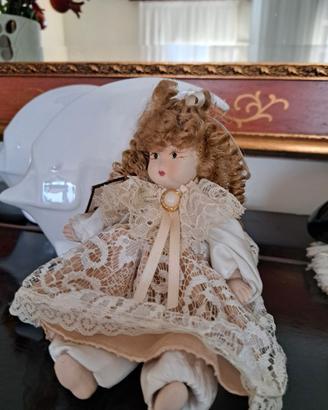 Bambola di porcellana biscuit Capodimonte