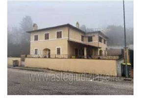 Box/Posto auto Trevi [A4343357]