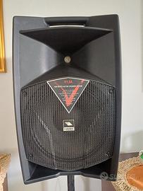 coppia di casse amplificate della PROEL