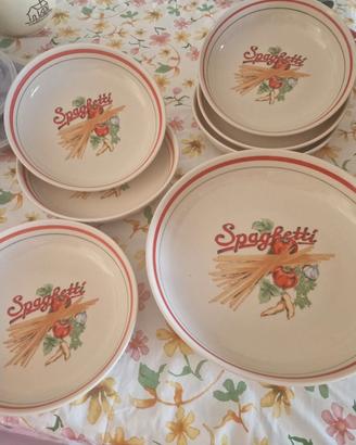 set nuovo piatti spaghetti
