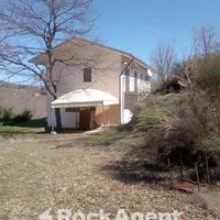 UNITA' INDIPENDENTE CON TERRENO