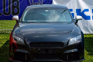 AUDI TT 
