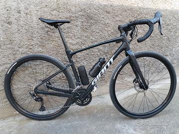 Bicicletta Gravel Giant Revolt 0 taglia M
