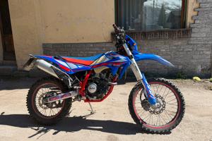 Beta RR Enduro 125 4T limited edition R