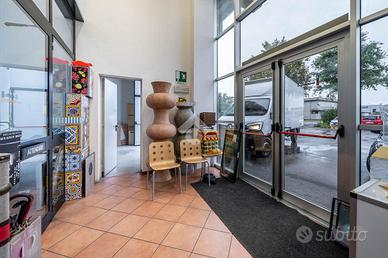 CAPANNONE A REGGIOLO