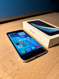 iPhone SE bianco