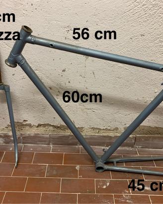 Telaio bici con forcella