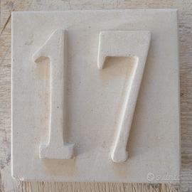 Numeri civici in pietra