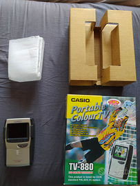 Tv portatile vintage Casio modello Tv 880