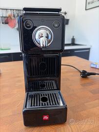 Macchina da caffè Illy iperespresso