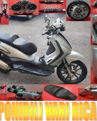 PIAGGIO BEVERLY CRUISER 250 ANNO 2007 x RICAMBI