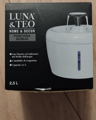 Fontana dell'acqua animali domestici