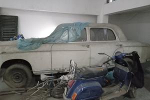 Mercedes 220s 1956 circa