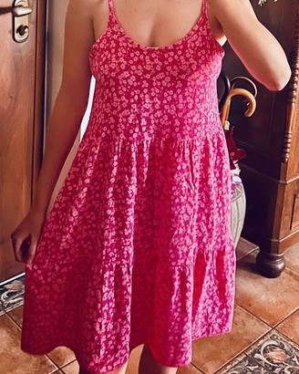 abito prendisole spalline sottili, gonna a balze