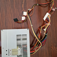 Alimentatore PC fisso