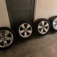 Audi cerchi 17” originali gommati estivi perfetti